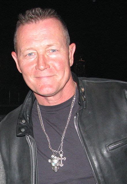 robert patrick wikipedia.